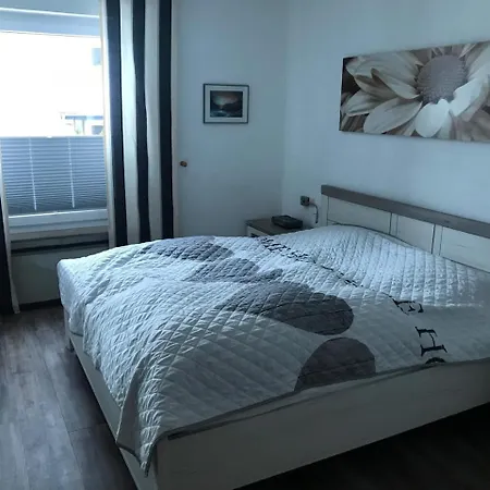 Ferienwohnungen Kolsdorf A Apartment